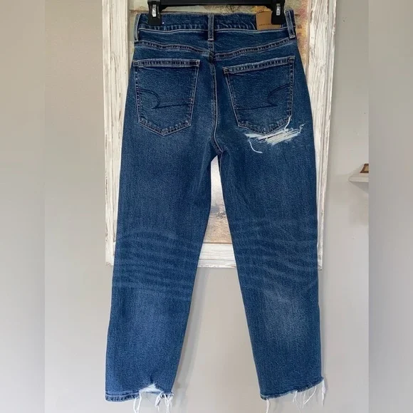 AE Strigid Super High-Waisted Ripped Ankle Straight Jean Sz 2 - Picture 6 of 10